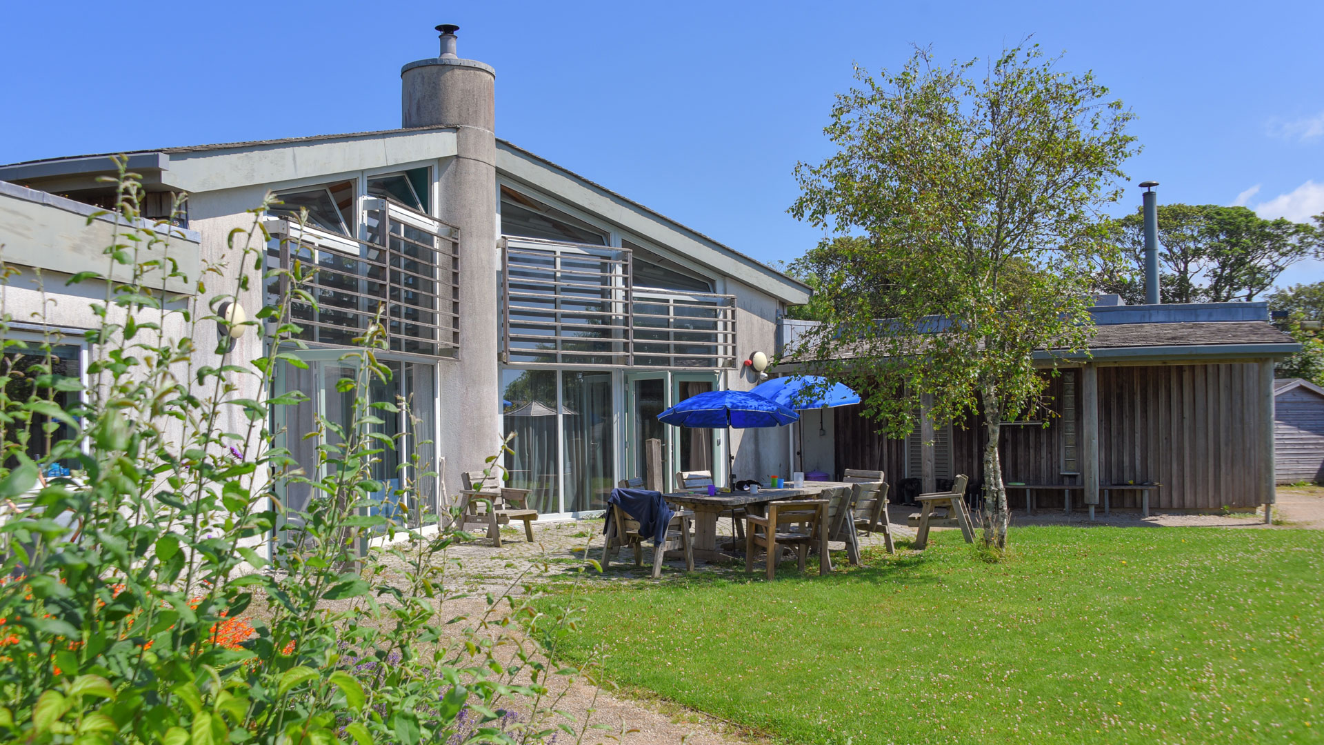 Bosence Farm outside